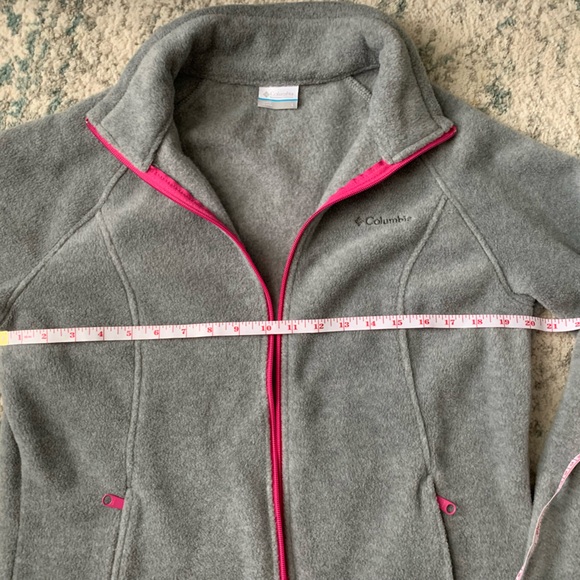 Ladies Columbia Jacket - Size Large. Never Worn - Picture 5 of 6